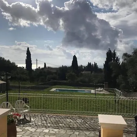 Elizabeth - Corfu Case de vacanță Achílleion