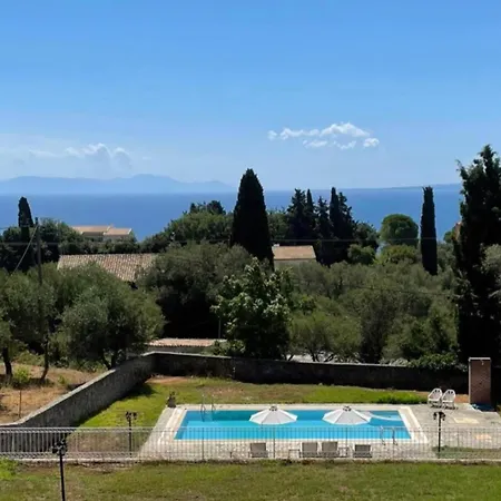 Elizabeth - Corfu *