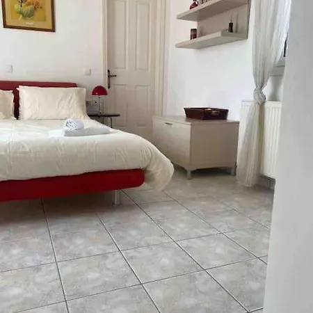 Elizabeth - Corfu Tatil Evi Achílleion